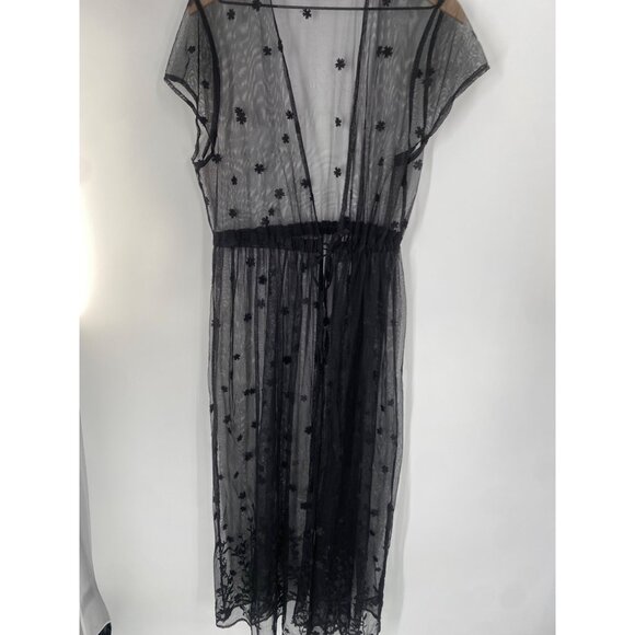 TORRID SHEER FRONT TIE EMBROIDERED MAXI KIMONO COVER UP SIZE 1/2 - Picture 3 of 6